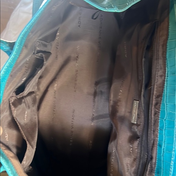 Croc-Embossed Turquoise Tote Bag - Picture 3 of 4